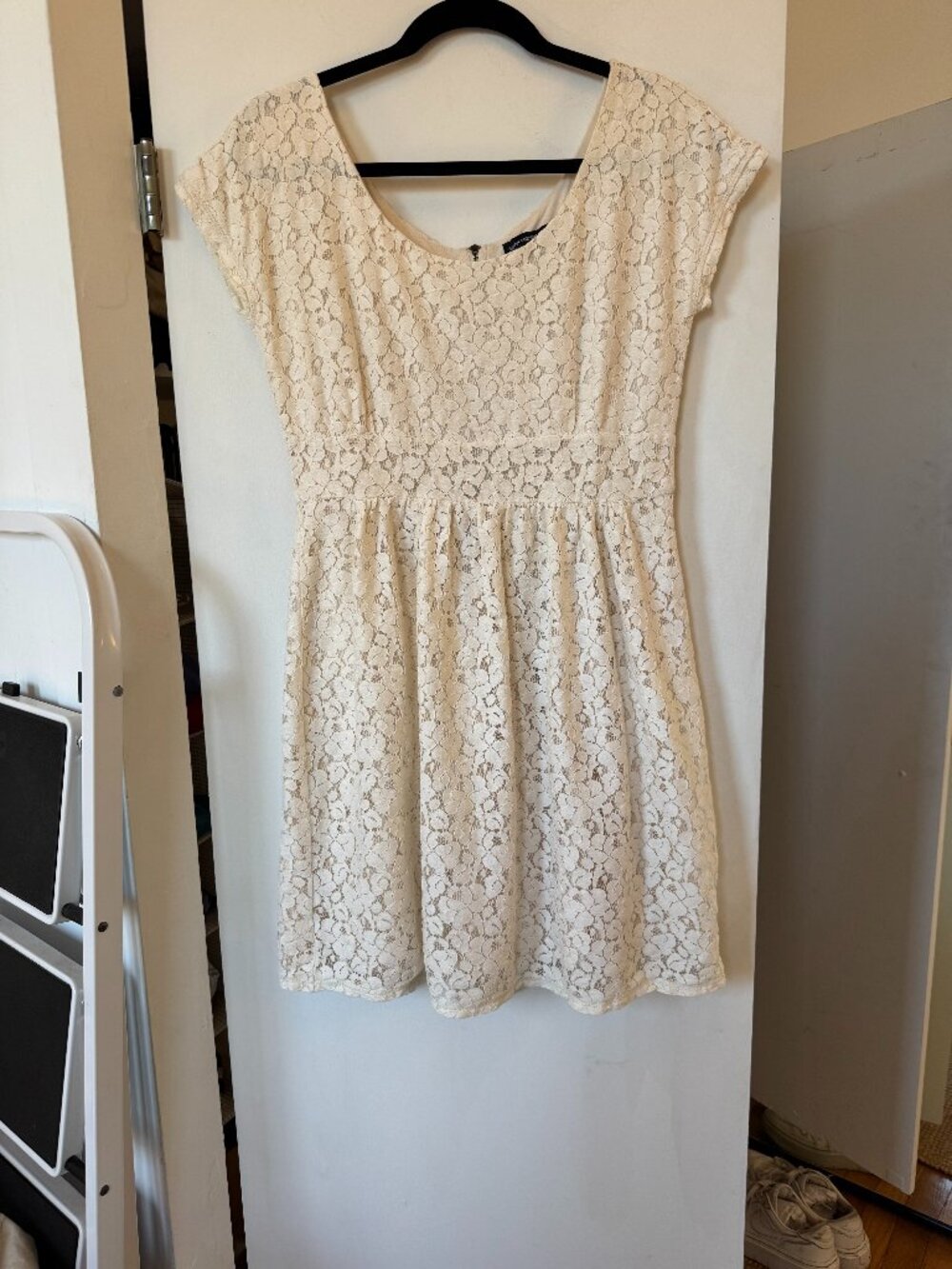 Banana Republic Mad Men Off White Lace Dress Size 10